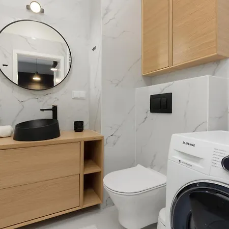 Wlochy Borsucza Modern By Renters Apartment Warsaw
